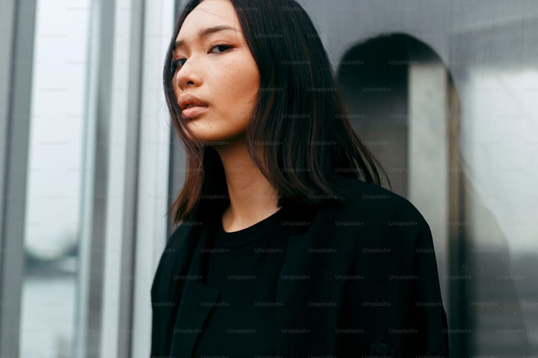 权志龙时隔8年后回归 新歌唱中文歌词引热议